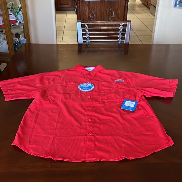 Guy’s Columbia Fishing Shirt - Picture 2 of 4
